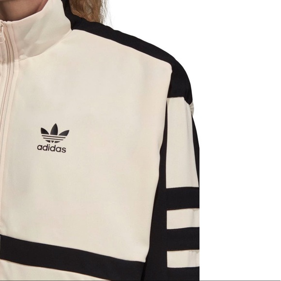Adidas jacket - Picture 6 of 6